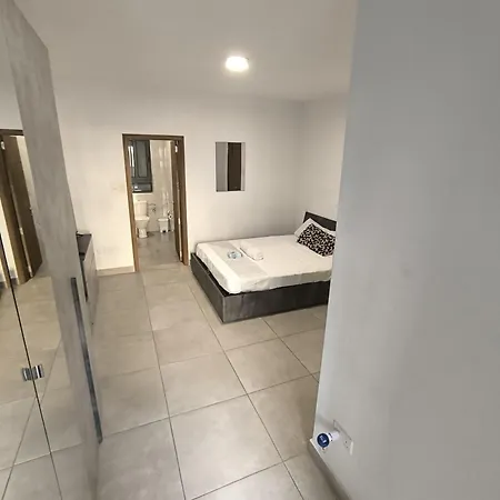 Pensión Central&cozy Msida