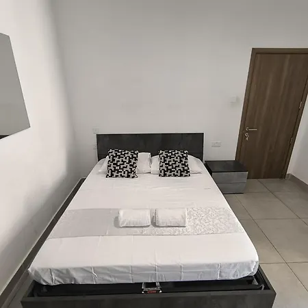And Cozy Guest house
