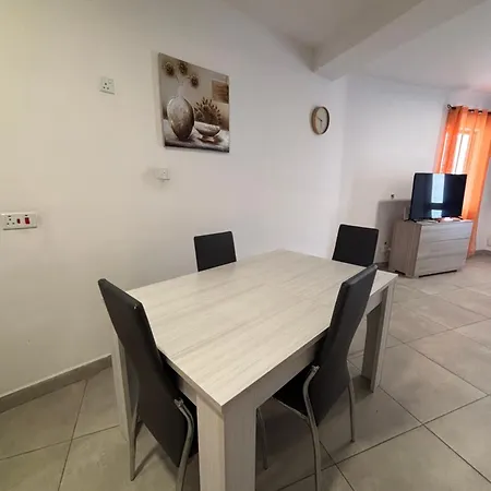 Master - Private Ensuite Bathroom 3* Msida