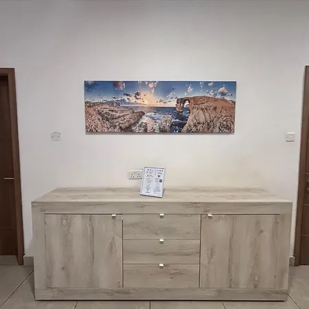 And Cozy בית הארחה 3*