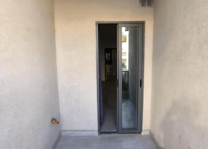 בית הארחה And Cozy